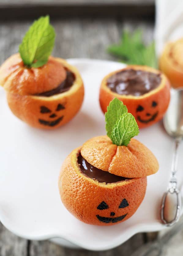 mandarini con budino al cioccolato dolcetti per la notte di halloween